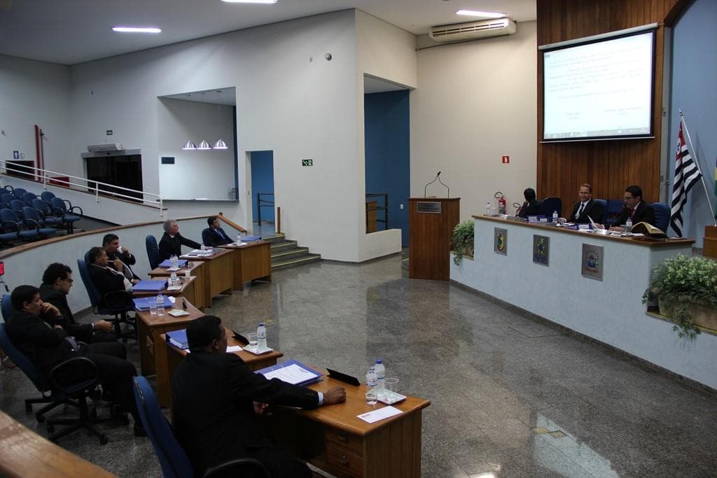 Câmara homenageia ACIJ com Moção de Aplausos