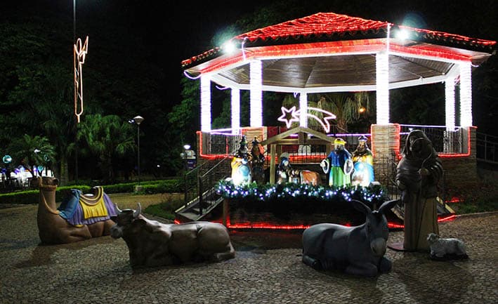 Decoração Natalina de Jales inova e surpreende