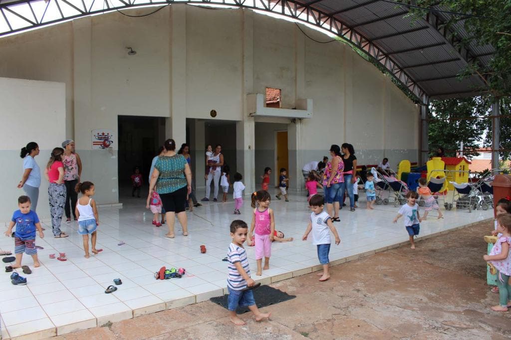 Secretaria Municipal de Educação atenderá crianças no período de férias