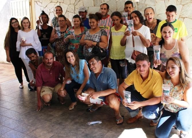 Dentista realiza palestra para pacientes do CAPS