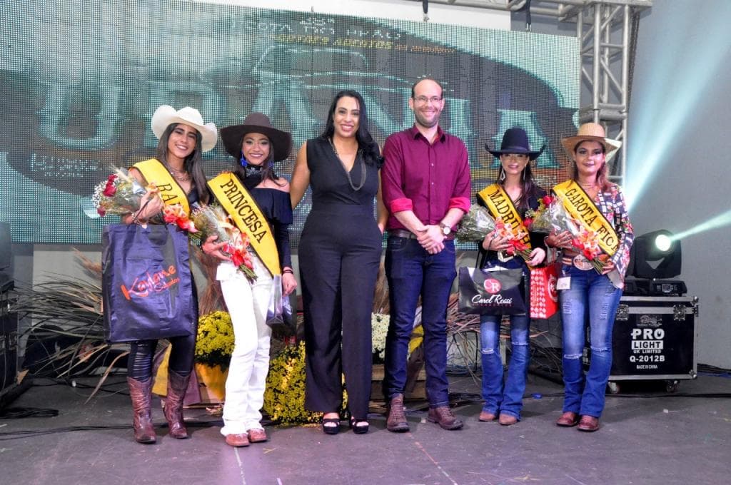 Lançamento da 28ª Festa do Peão de Urânia e escolha da Rainha