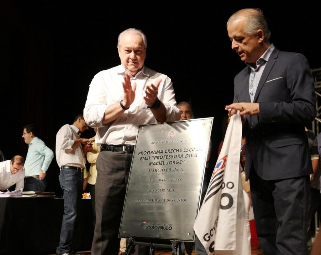Na presença do governador Márcio França, Garça assina convênio, inaugura creche e recebe certificação do MIT