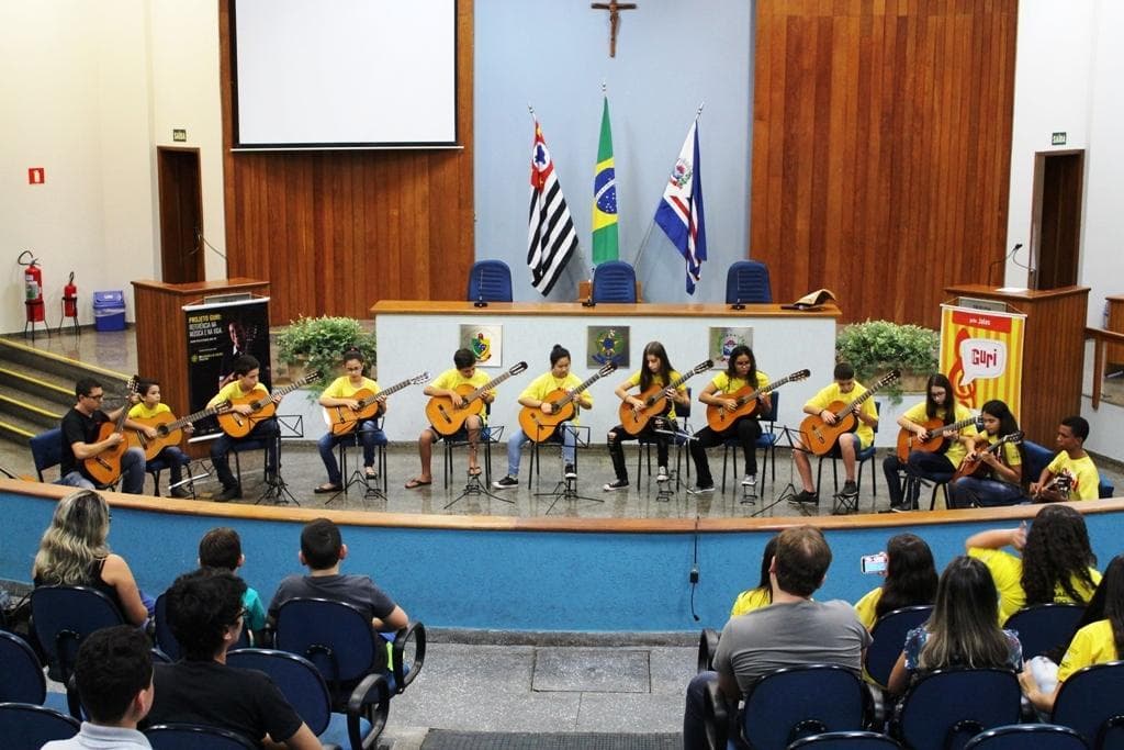 Prefeitura assina Acordo de Cooperação com o Projeto Guri