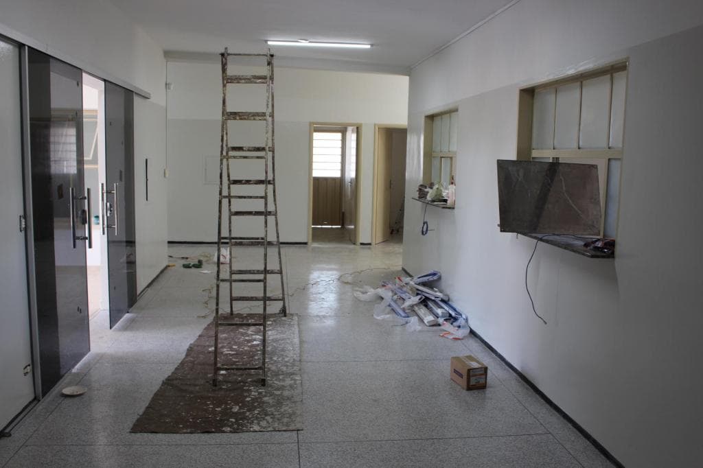 Prefeitura conclui reforma da ESF do Arapuã e inicia construção de UBS Porte 2 no Jd. Monterey