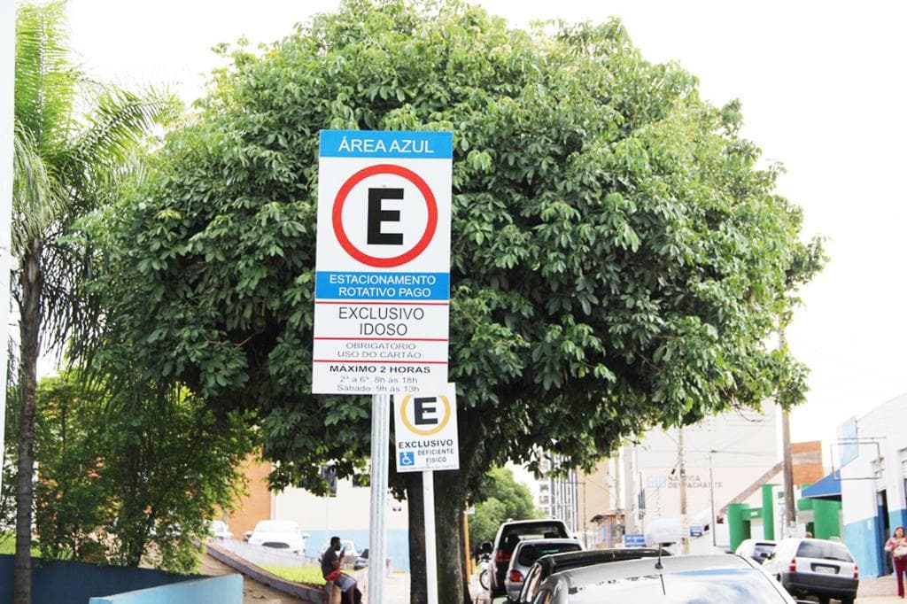 Vereadores sugerem audiência pública para discutir zona azul em Jales