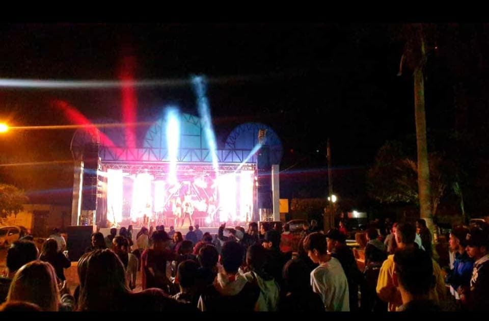 Munícipes e setores privados de Turmalina patrocinam show de comemoração ao aniversário da cidade