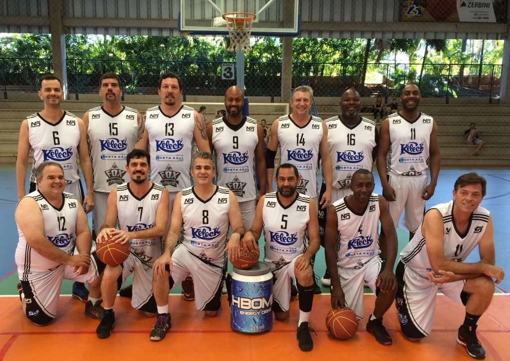 Basquete de Jales perde para Ilha Solteira e fica fora das finais