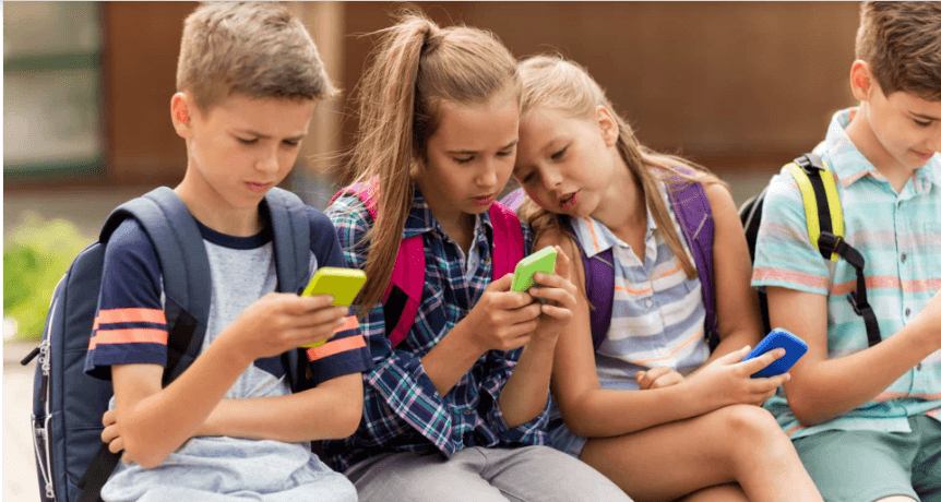 Brasil tem 24,3 milhões de crianças e adolescentes que usam internet
