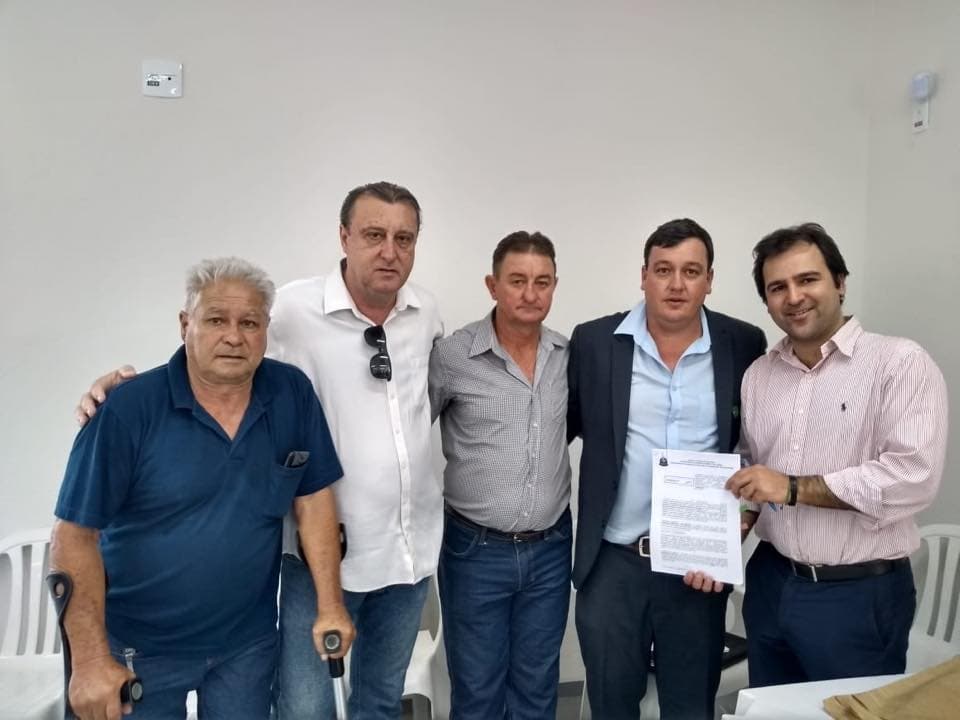 Prefeito de Turmalina assina convênio com governador João Doria