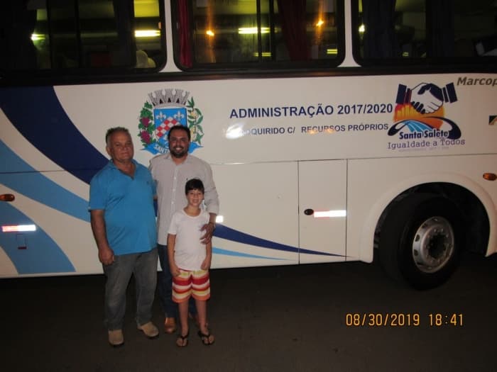 Santa Salete: Município conquista ônibus com recursos próprios
