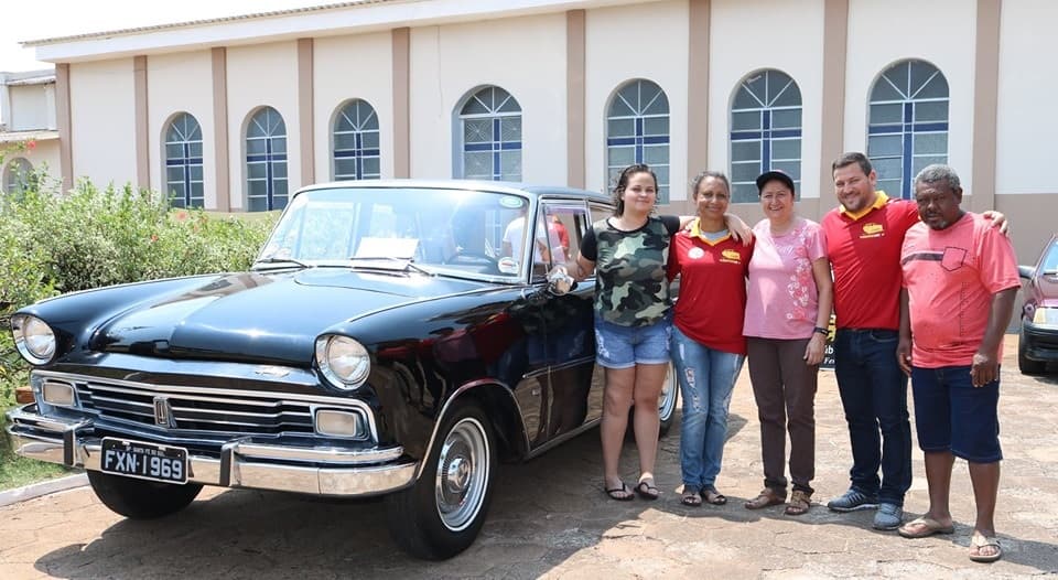 Marinópolis: Cidade recebe evento de mostra de carros antigos