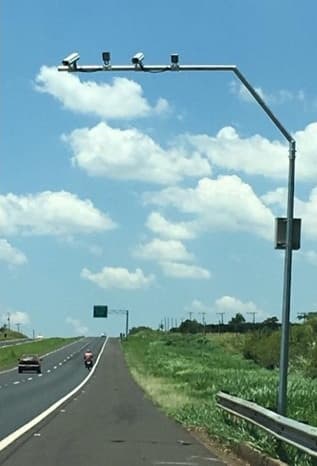 Radares inteligentes são instalados na SP-320 em Urânia