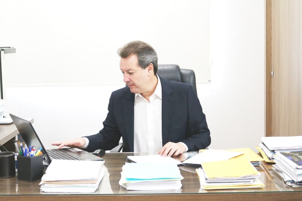 Prefeito Flá tem contas aprovadas pelo Tribunal de Contas do Estado