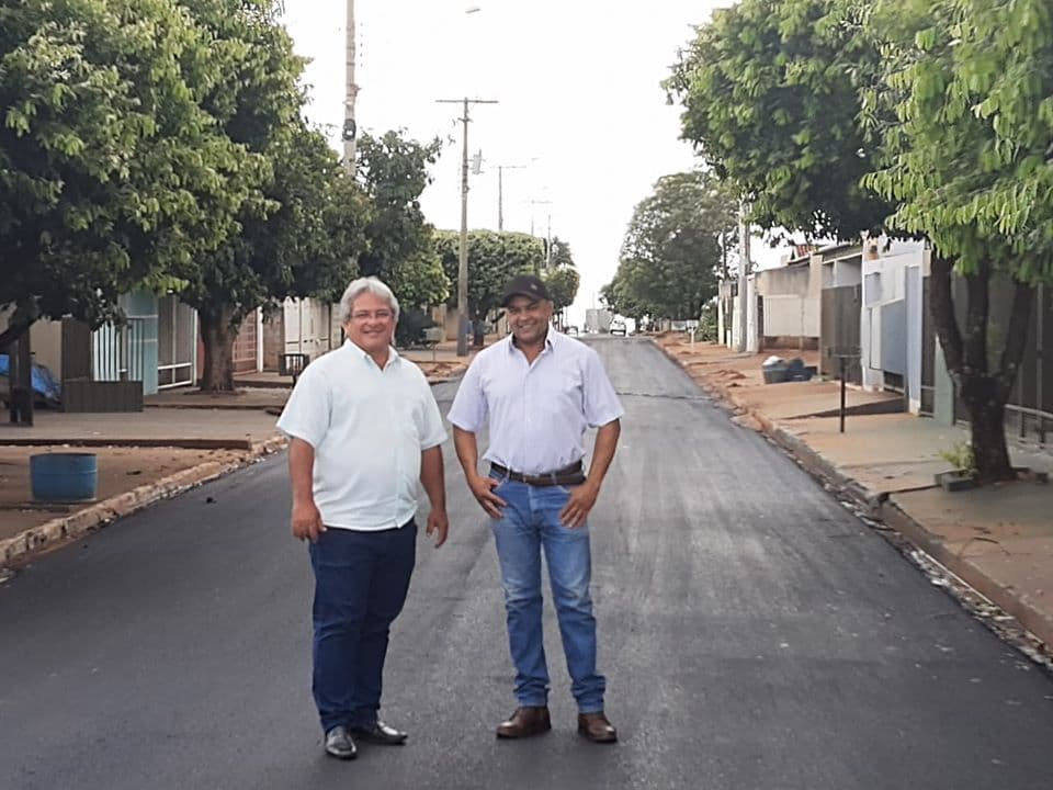 Paranapuã inicia obras de recapeamento asfáltico