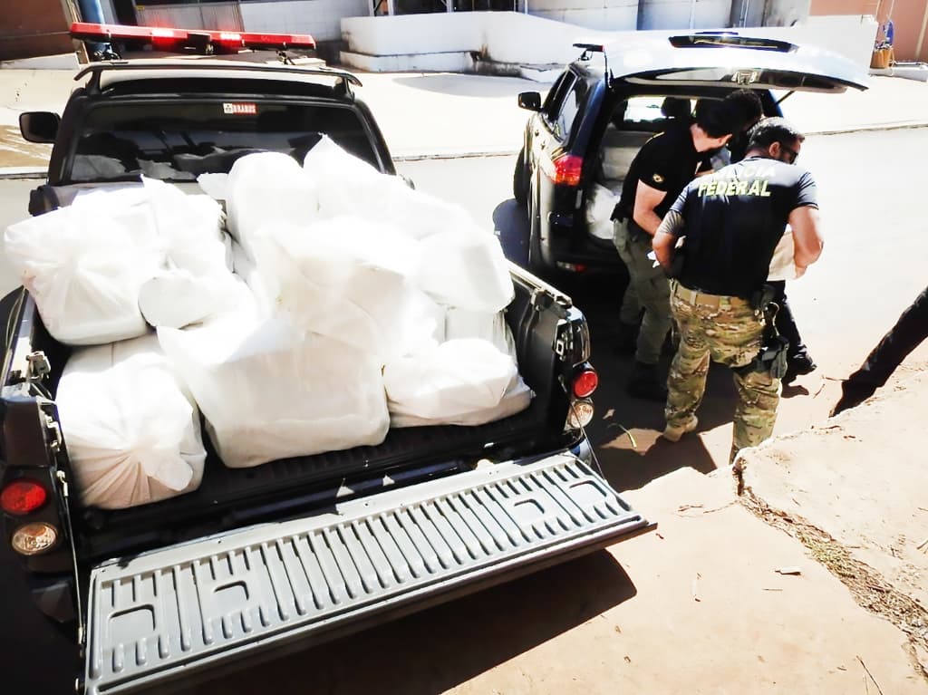 PF incinera mais de duas toneladas de maconha apreendidas na região de Jales