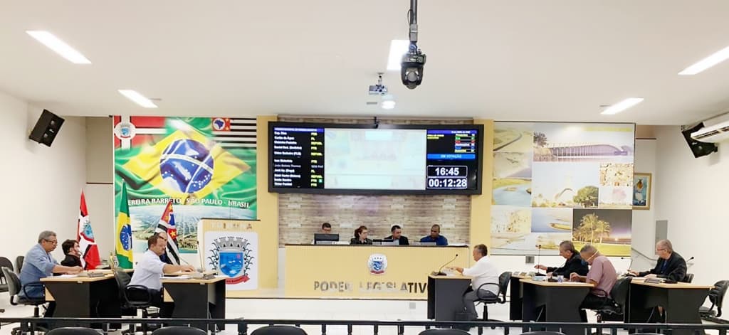 Justiça suspende aumento de 320% a vereadores de Pereira Barreto