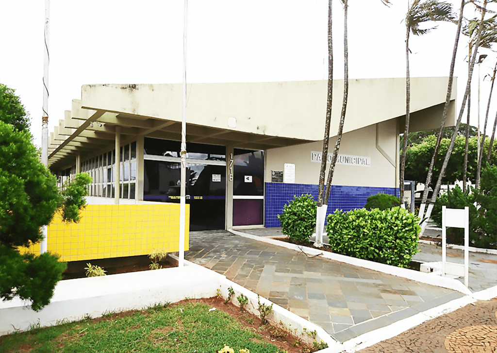 Prefeitura de Meridiano fecha após prefeito apresentar sintomas de Covid-19