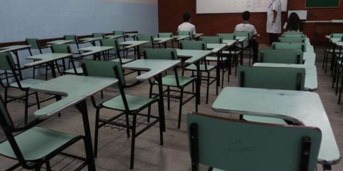 Governo de SP dá autonomia a municípios para seguir plano de volta às aulas