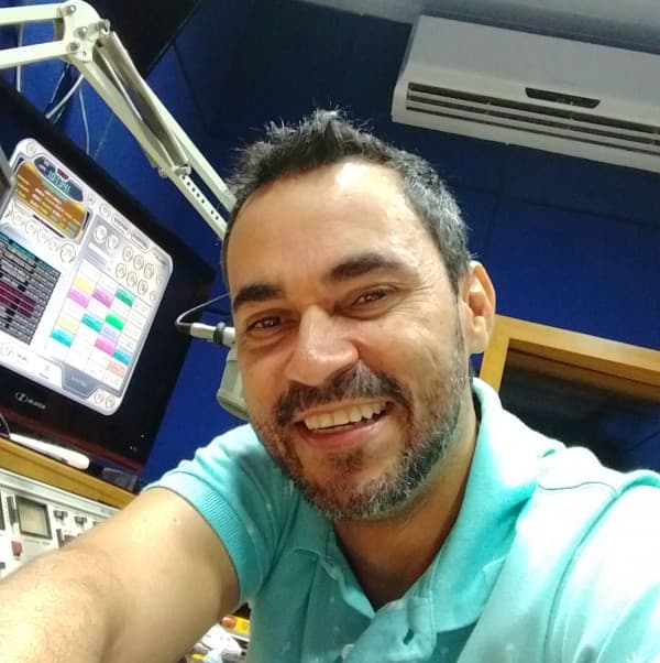 Morre o radialista Osmar Cunha