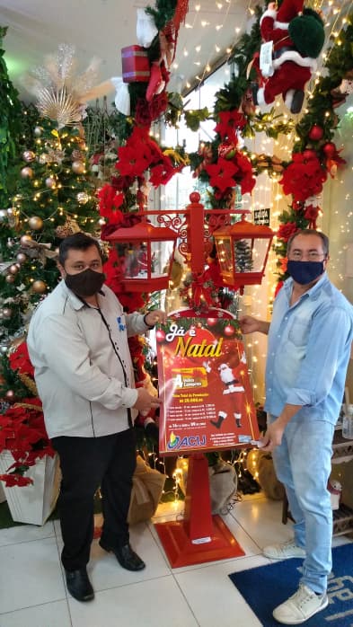 ACIJ começa a entrega de 150 mil cupons da promoção "Já é Natal"
