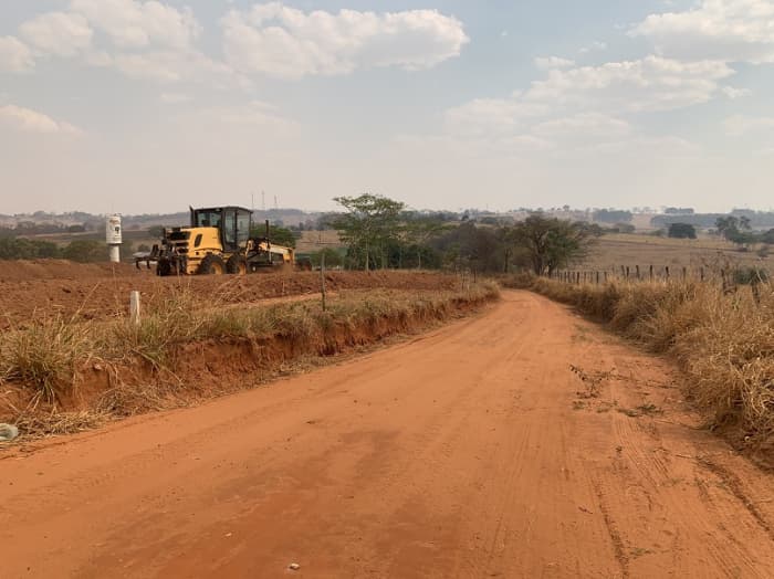 Prefeitura de Jales soluciona antigo problema em Estrada Rural que dá acesso aos Córregos do Açude, Matão e Matãozinho