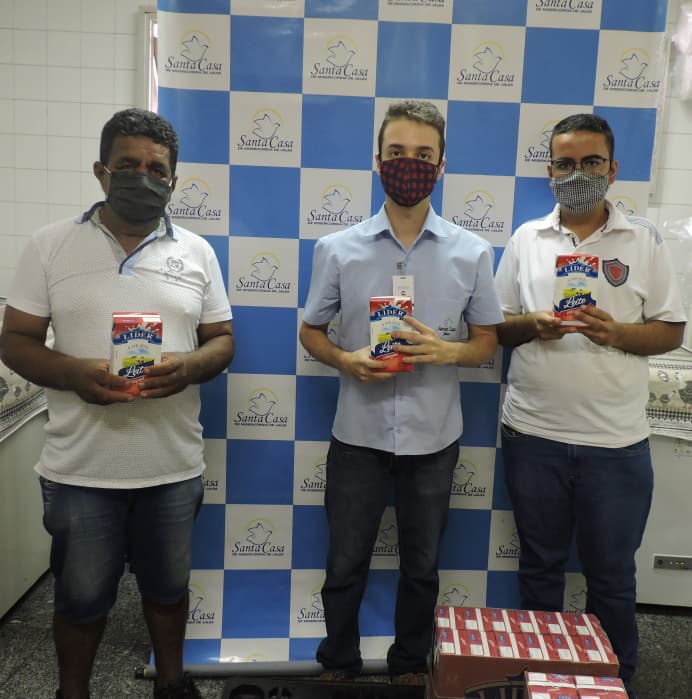 Moradores de Mesópolis realizam arrecadação de Leite Integral para a Santa Casa de Misericórdia de Jales