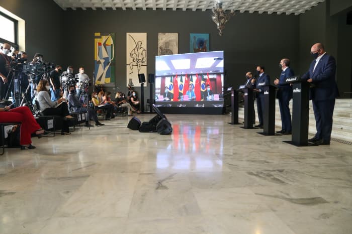 Embaixador da China confirma ao Governo de SP envio de insumos para vacina até o dia 3 de fevereiro