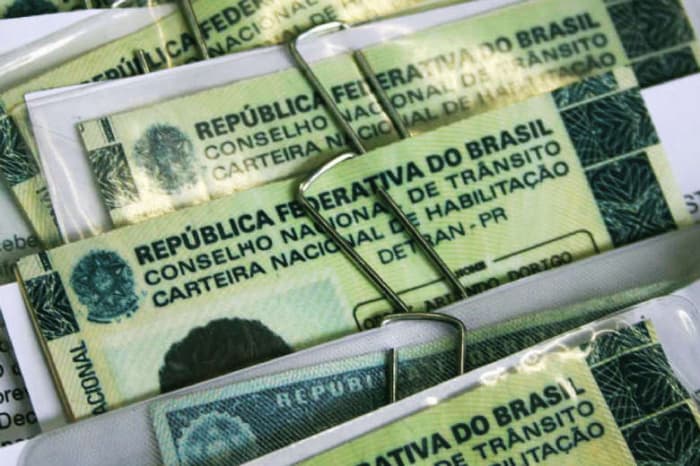 Renovação da CNH pode ser feita on-line pelos canais digitais do Poupatempo