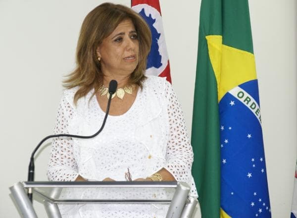 Tribunal de Contas muda decisão e diz que ex-prefeita Nice Mistilides não precisará devolver dinheiro de viagens
