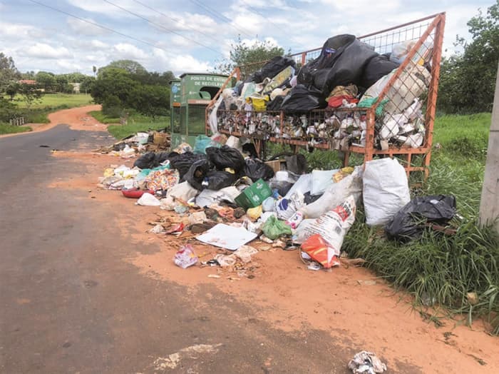 Vereadores de Votuporanga disputam ‘paternidade’ da limpeza de lixão na zona Leste