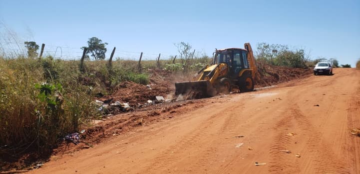 Prefeitura de Jales inicia projeto de limpeza nas saídas da cidade