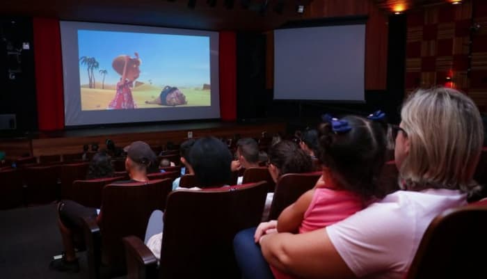 Alesp aprova projeto que acaba com meia-entrada em eventos culturais e esportivos
