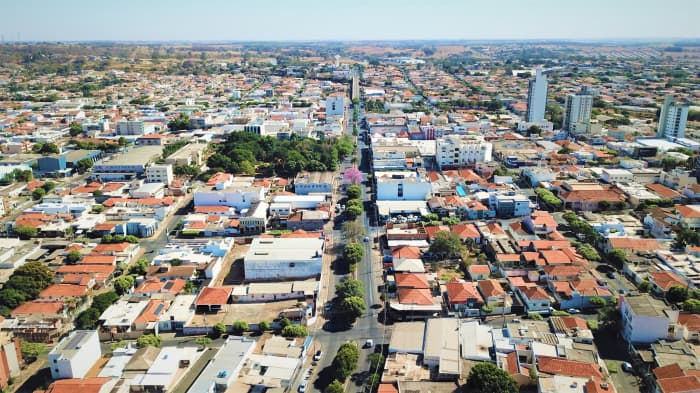 Indústria é o setor que mais gerou empregos em setembro em Jales