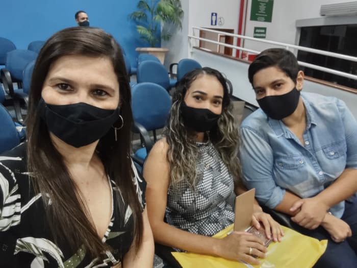 Unijales: alunos de Ciências Biológicas são premiados em Concurso Literário