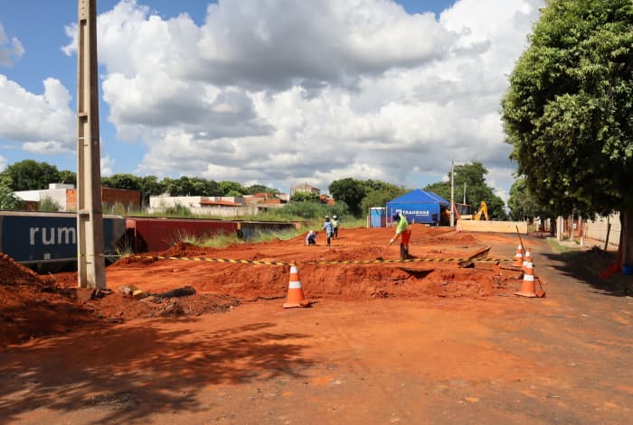 RUMO dá início à construção de viaduto em Jales