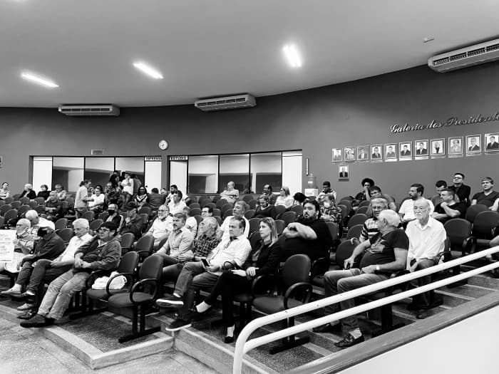 Com apoio da ACIJ e várias entidades, projeto de iniciativa popular do Fórum da Cidadania que pede fim de taxas é aprovado em primeira votação pela Câmara de Jales