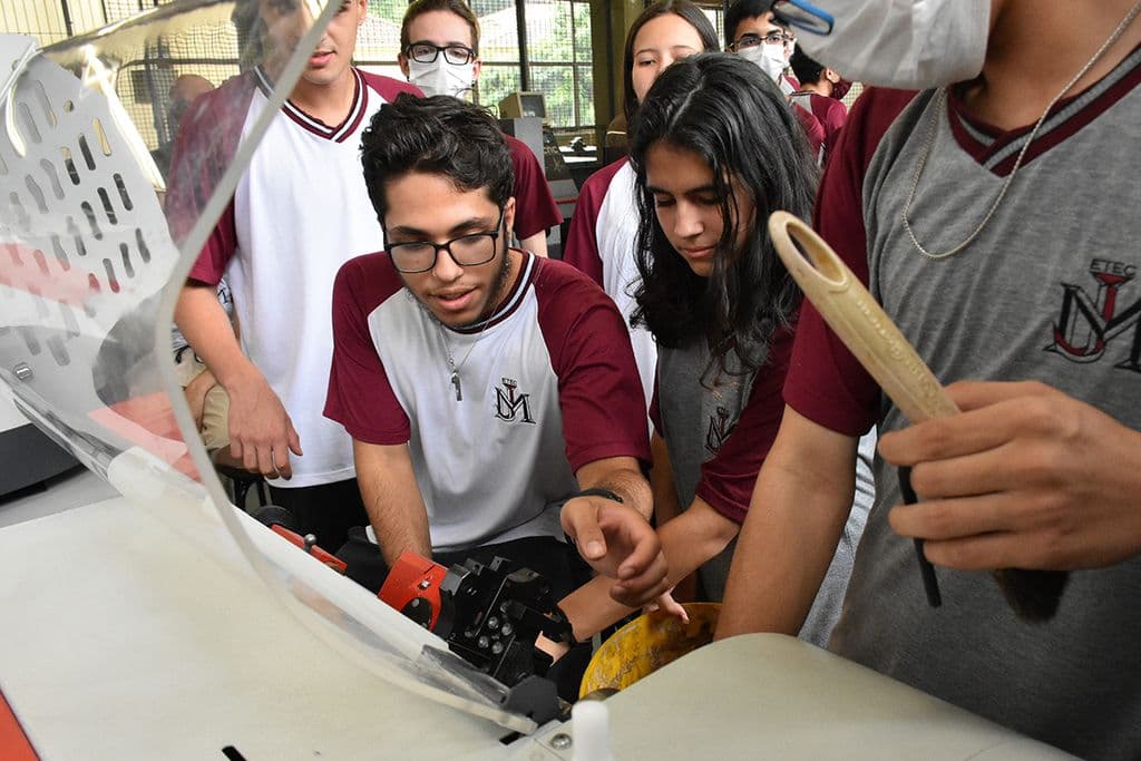 CPS comemora 53 anos de pioneirismo na educação profissional