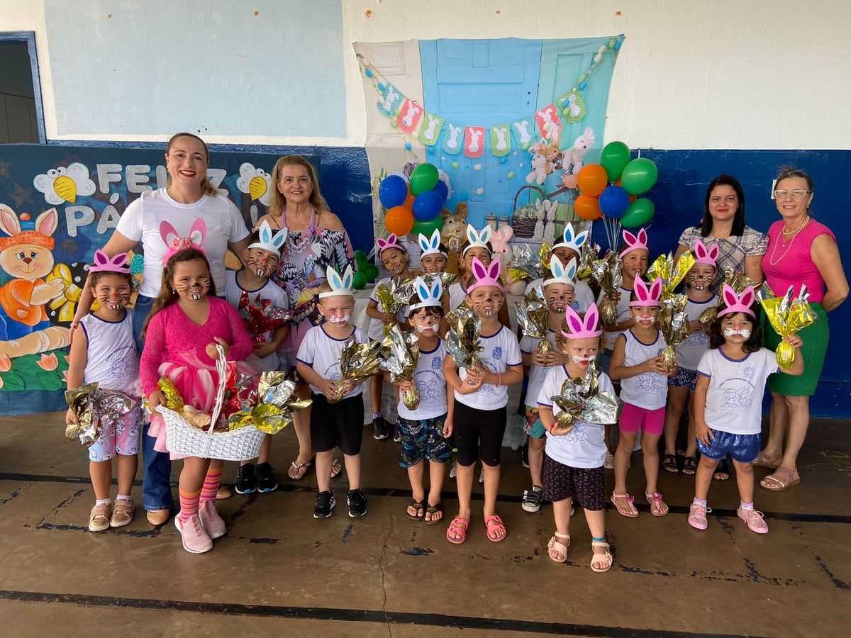 Alunos de Urânia também recebem ovos de Páscoa