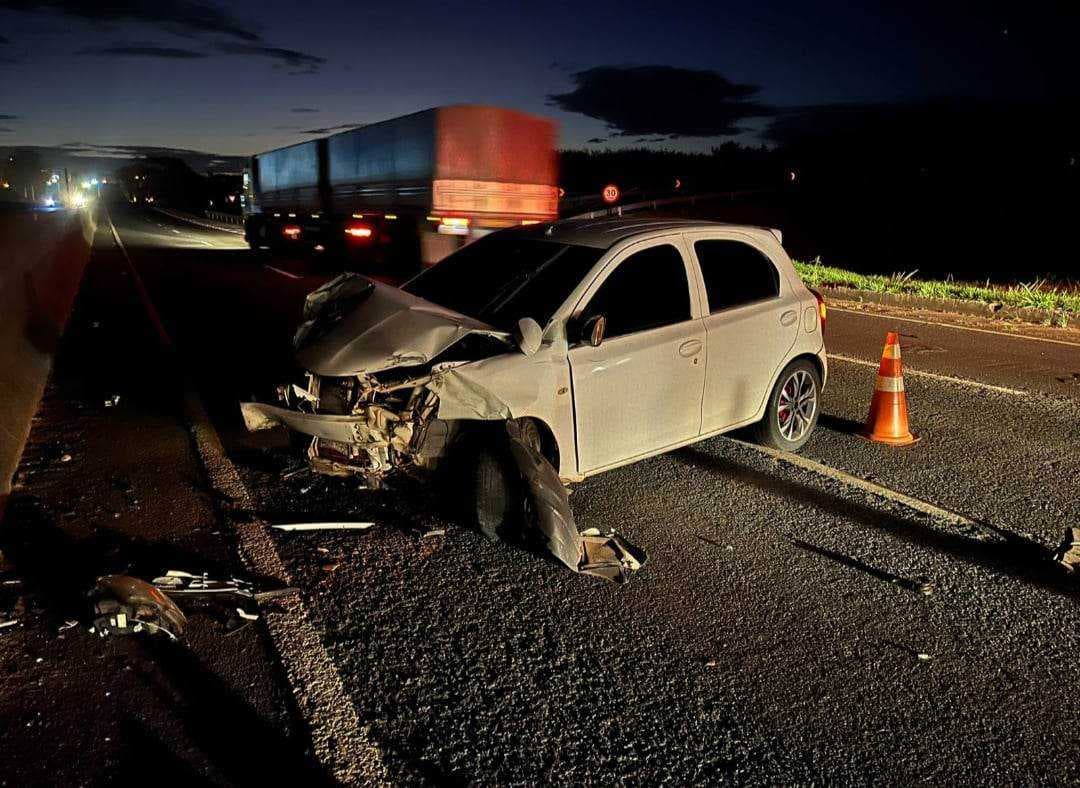 Colisão deixa 4 pessoas feridas na Euclides da Cunha em Fernandópolis