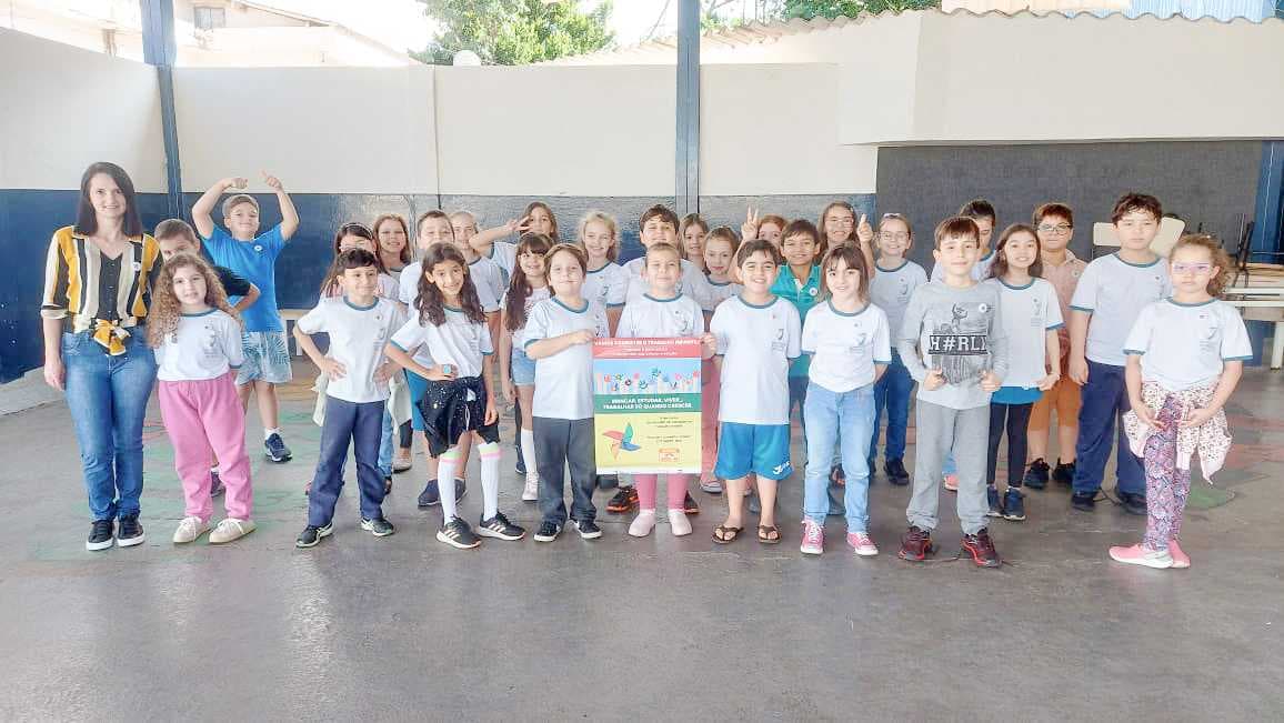 Combate ao trabalho infantil é tema de evento em escolas do município