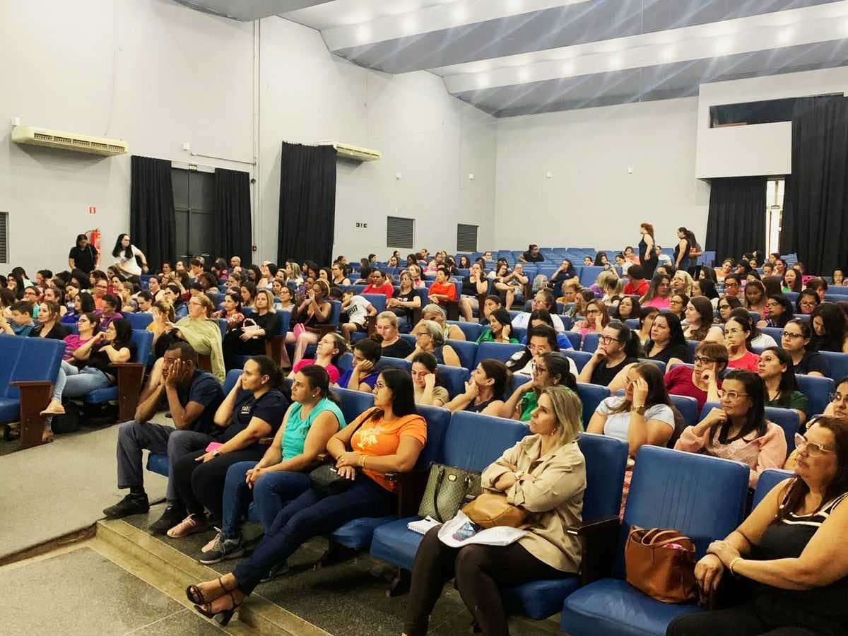 Servidores da Educação fazem treinamento de primeiros socorros ofertado pelo SAMU