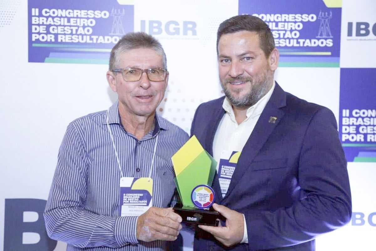Administração Vaguininho e Miguel recebe prêmio de destaque nacional