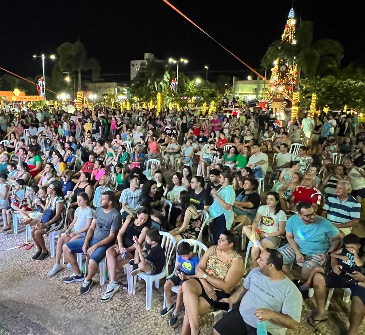 Festival Nacional de Teatro de Jales atraiu milhares de pessoas para os 28 espetáculos