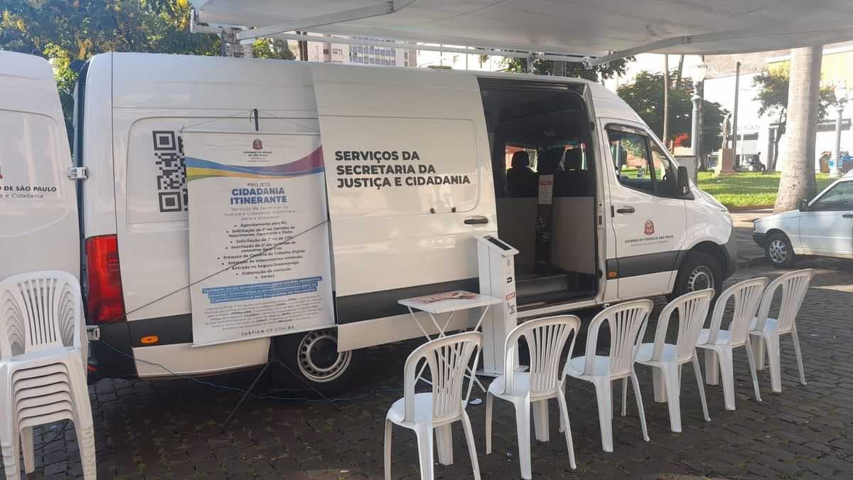 Cidadania Itinerante atende em Paranapuã e Mesópolis com diversos serviços gratuitos