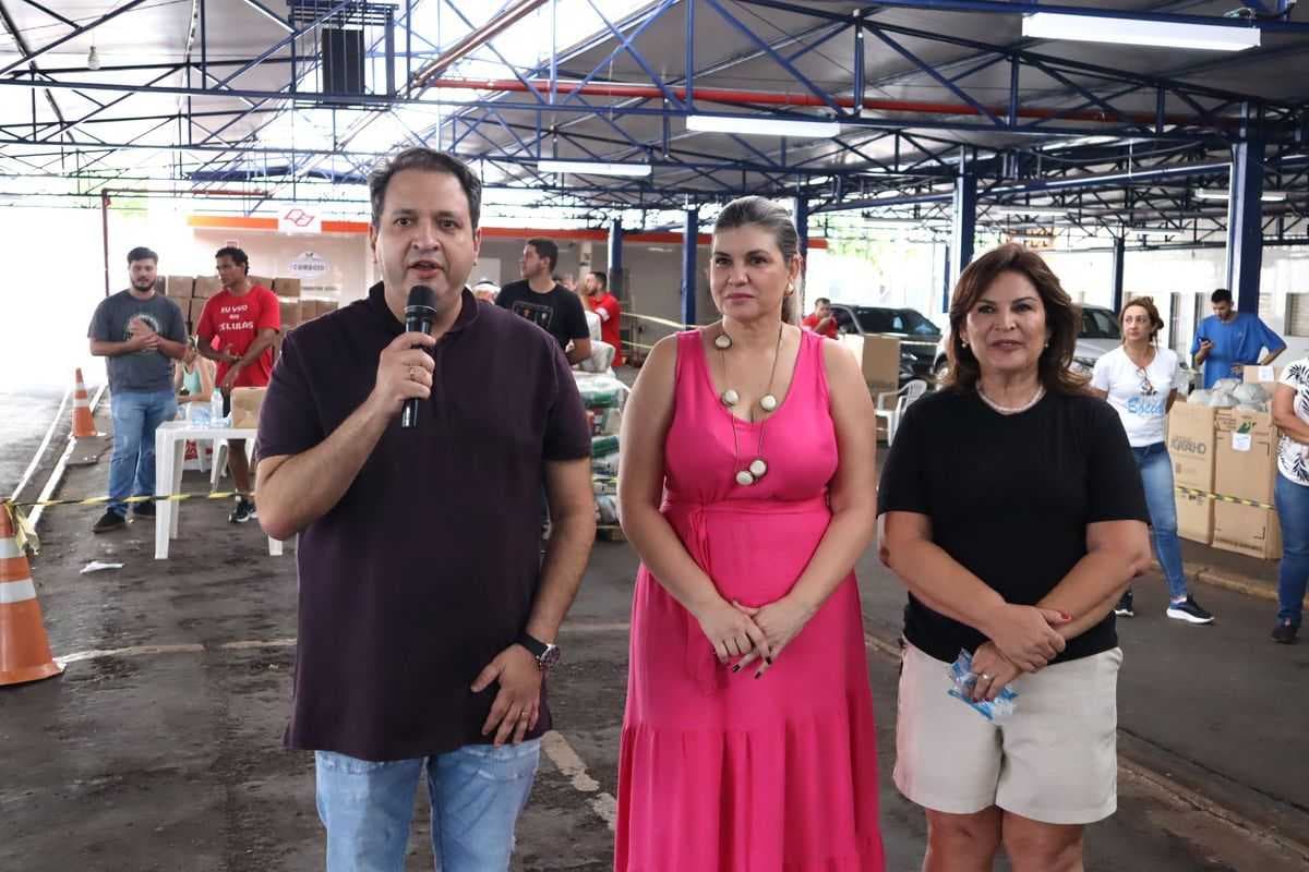 Fundo Social entrega 1.200 cestas de Natal e brinquedos para as famílias carentes de Jales