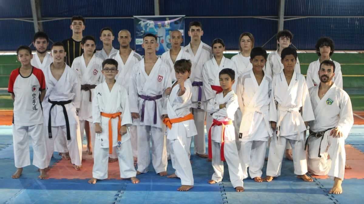 Team Resende conquista 12 Medalhas em Iturama/MG