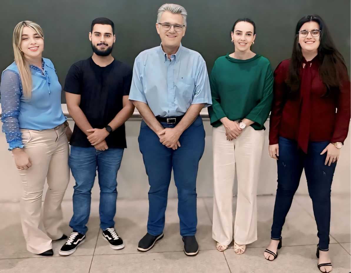 11 alunos do 9º semestre de Direito do UNIJALES já estão aprovados no Exame da OAB