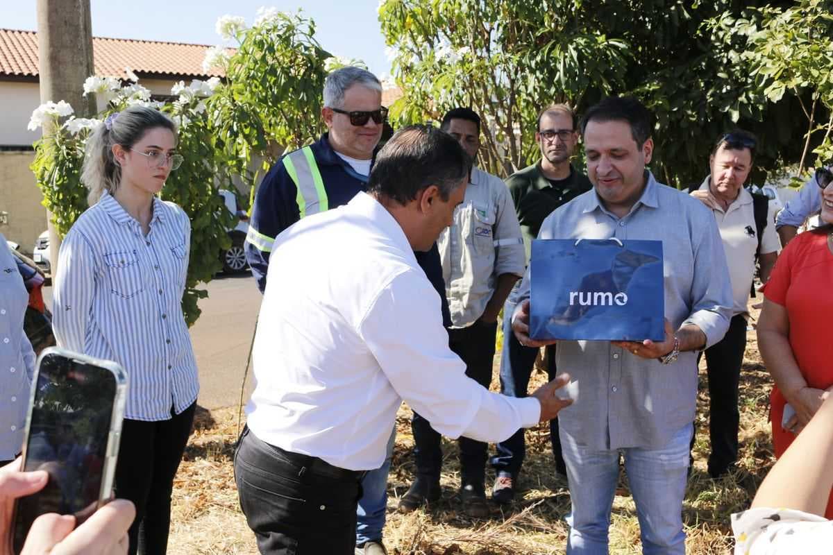Diretoria da Rumo se reúne com Luis Henrique para dar início à construção de novo viaduto