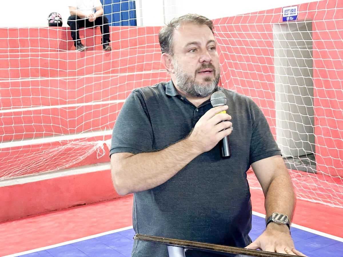 Jales: reforma do Ginásio de Esportes do Jardim Estados Unidos é concluída e entregue