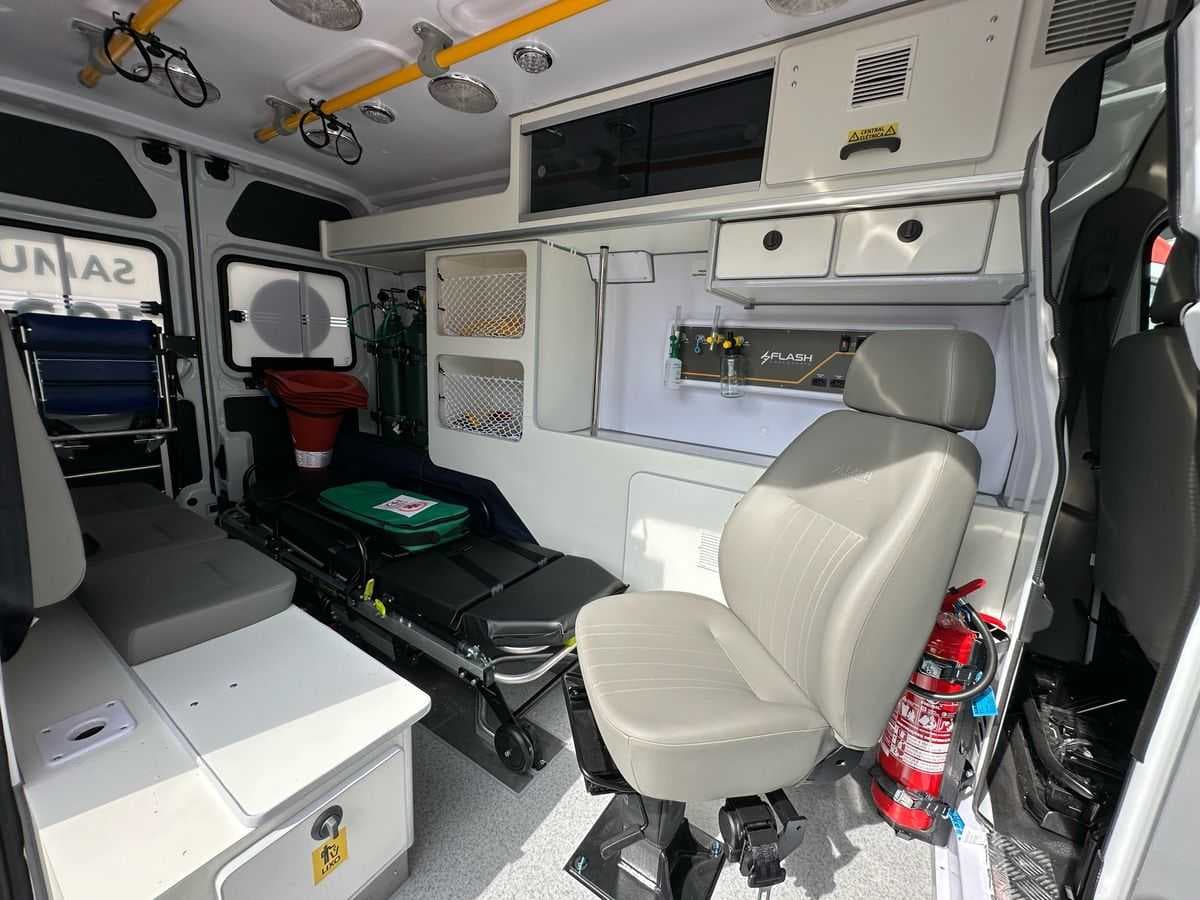 SAMU de Jales ganha três novas ambulâncias para atendimento de urgência e emergência